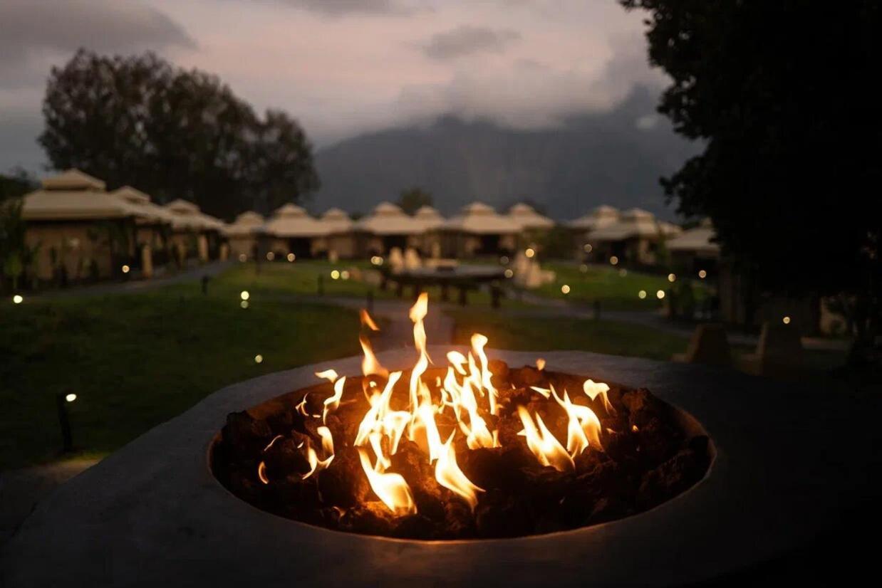 Toteme Glamping And Hot Spring Kintamani 호텔 외부 사진